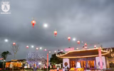 Giới trẻ thanh tịnh nơi cửa thiền, ước nguyện một năm mới bình an